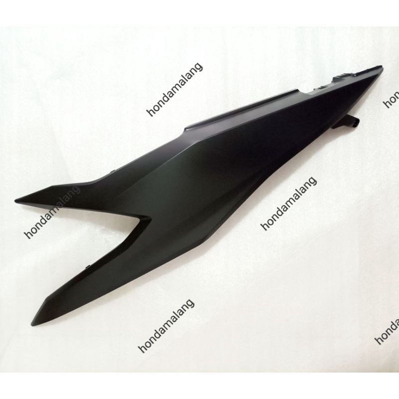 Cover L Body Kiri Beat K1A Beat Street Hitam Dof 2020-2023 Ori Honda 83600K1AN00MGB