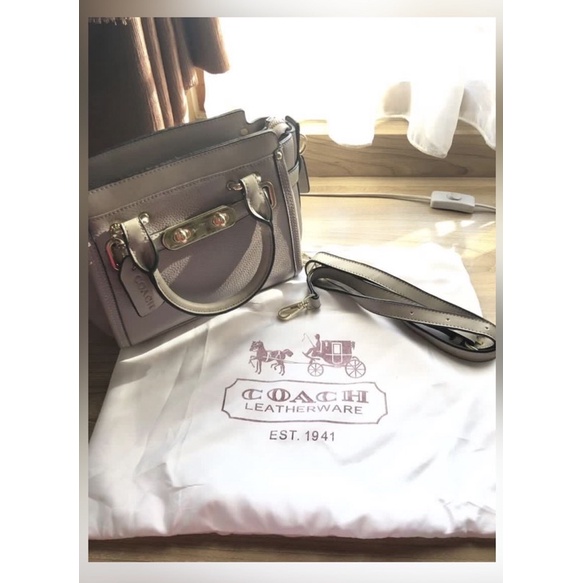 preloved tas coach swagger