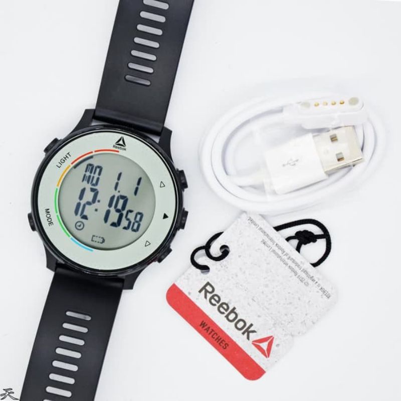 JAM TANGAN REEBOK EZ TRACKER Pos PRIA DIGITAL SILVER BLACK ORIGINAL