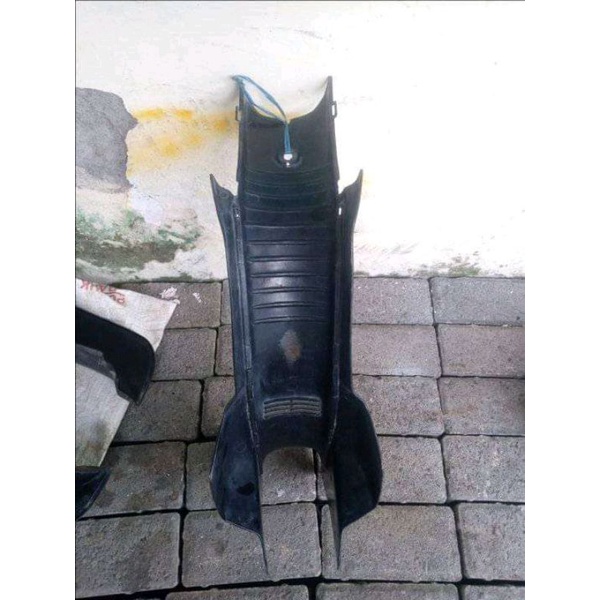 Legsil tengah / tutup dek / dek honda grand legenda impressa bulus original