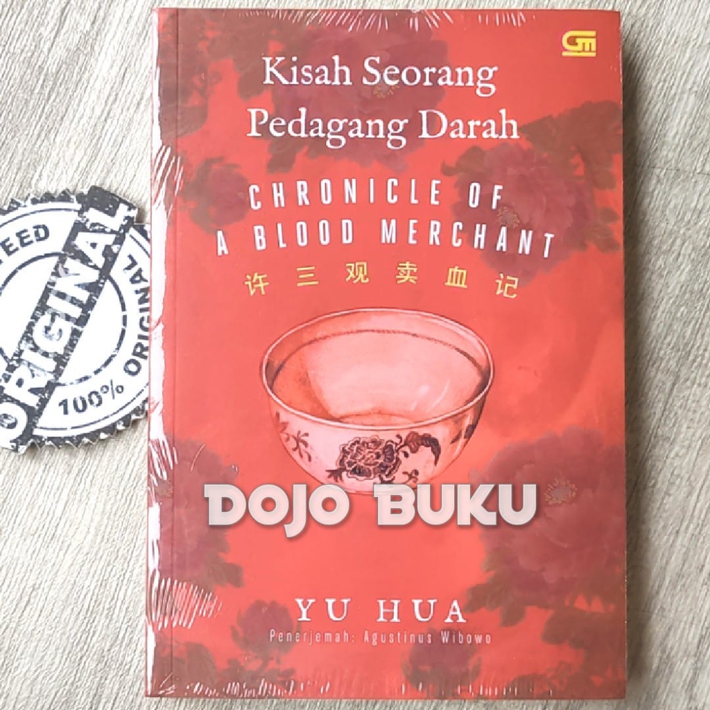 Buku Novel Kisah Seorang Pedagang Darah (Chronicle of a Blood Merchant) by Yu Hua