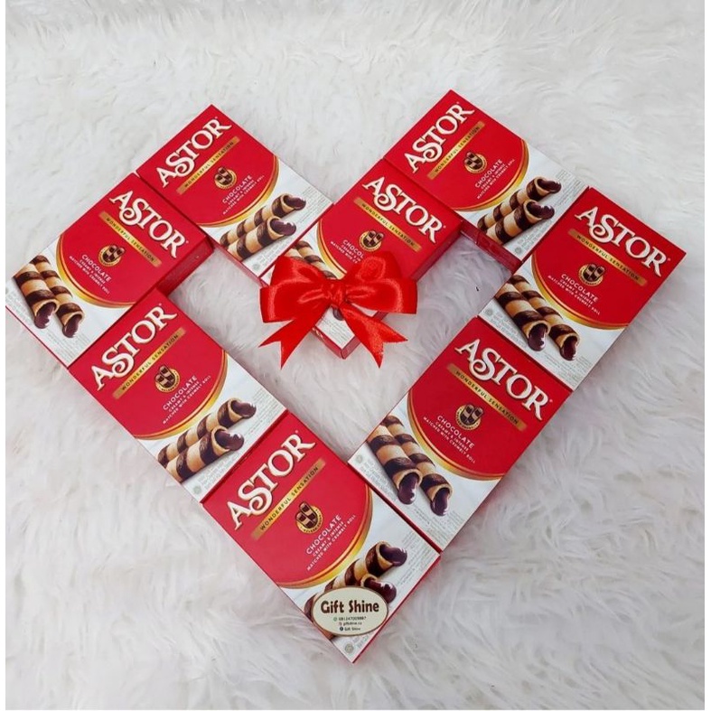 

astor love,pocky love( udah bentuk love ya)