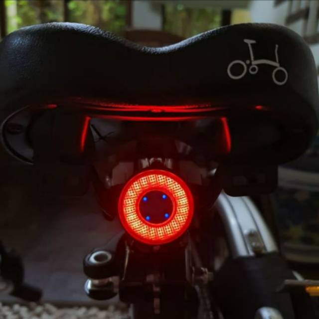 Lampu belakang sepeda smart tail light ROCKBROSS