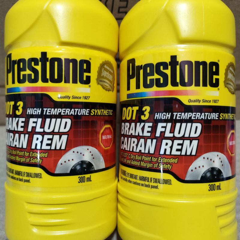 Minyak Rem PRESTONE 300ml DOT 3 Warna Merah Brake Fluid Oli Rem Minyak Rem 300ml Motor / Mobil