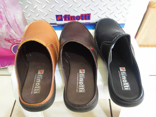 Slop Finotti TM 04, sandal sepatu Finotti TM 04