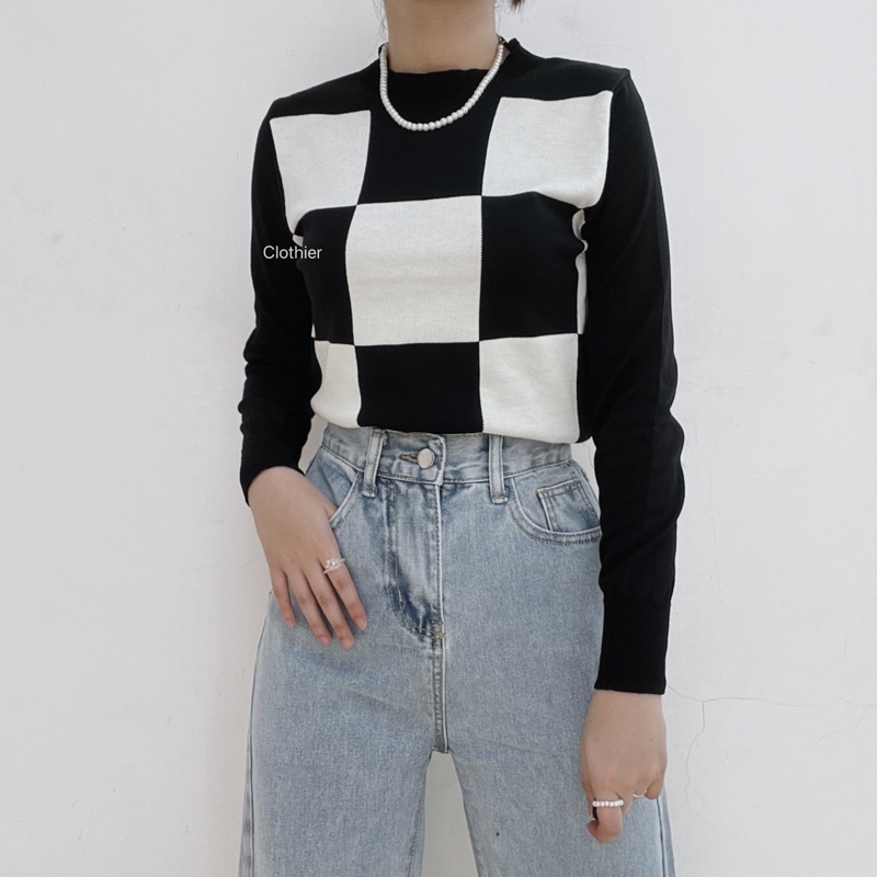 CLOTHIER - Insa Checkered Knit Sweater