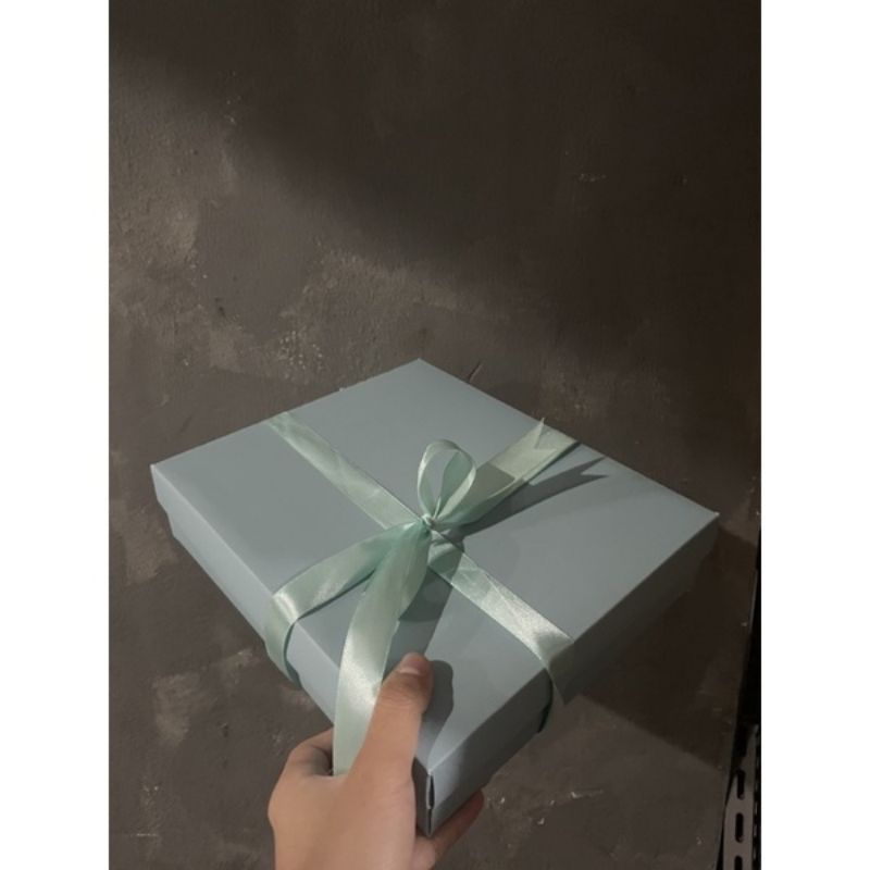 

IVORY FULL COLOR LIMITED EDITION | BOX PACKINIG READY | GIFBOX | IVORY PITA 22×26×6 | IVORY BOX