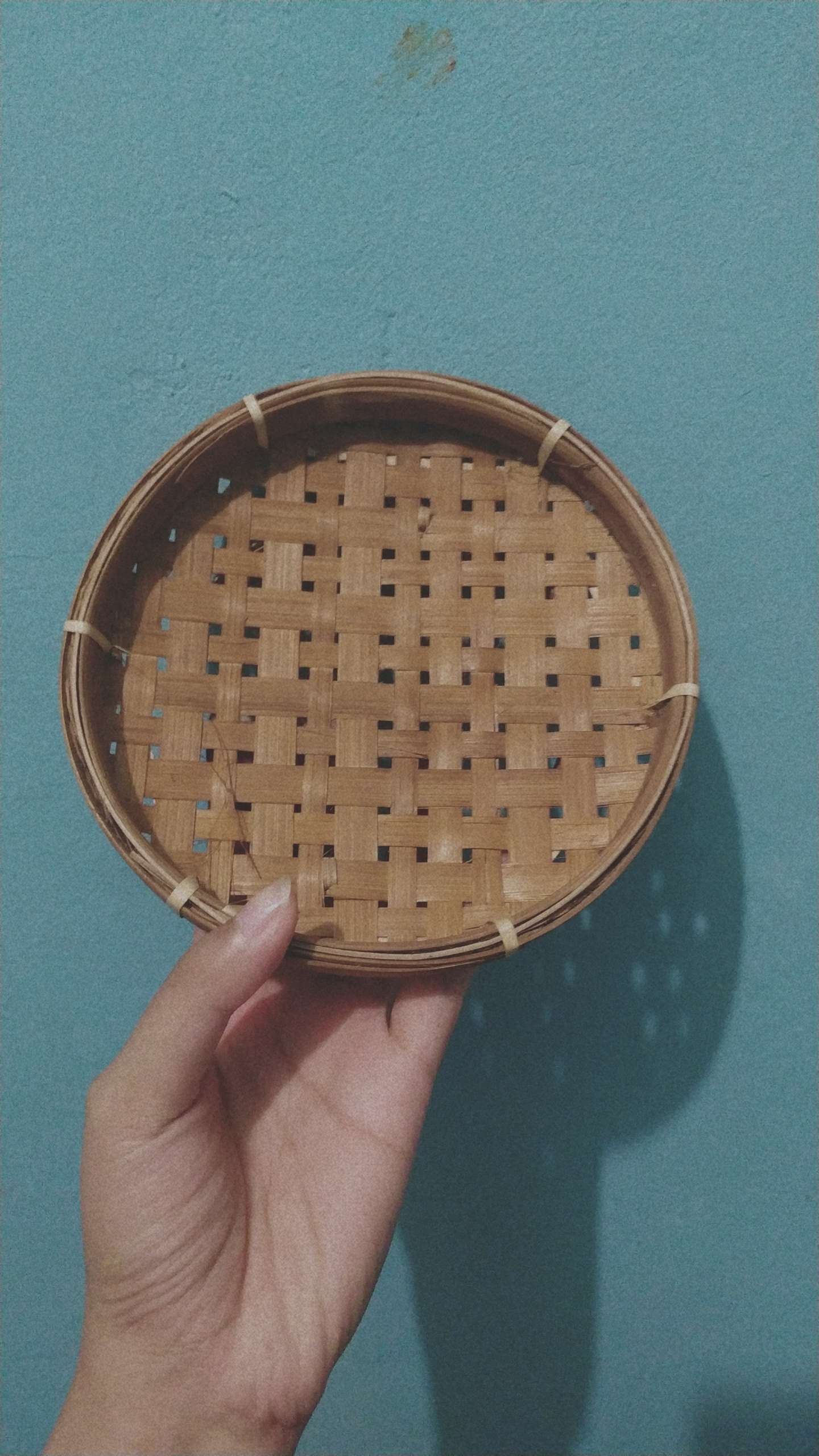 Pincuk Bambu Berkaki