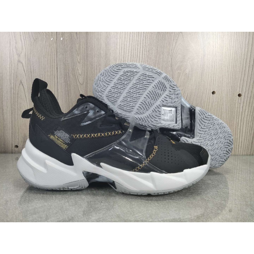 black gold basketball shoes