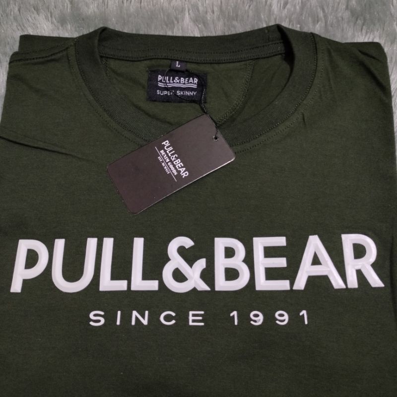 KAOS T-SHIRT PULL&amp;BEAR EMBOSS 3D FONT TIMBUL FULLTAG &amp; LEBEL ( TERBESELLER ) BANYAK VARIASI WARNA
