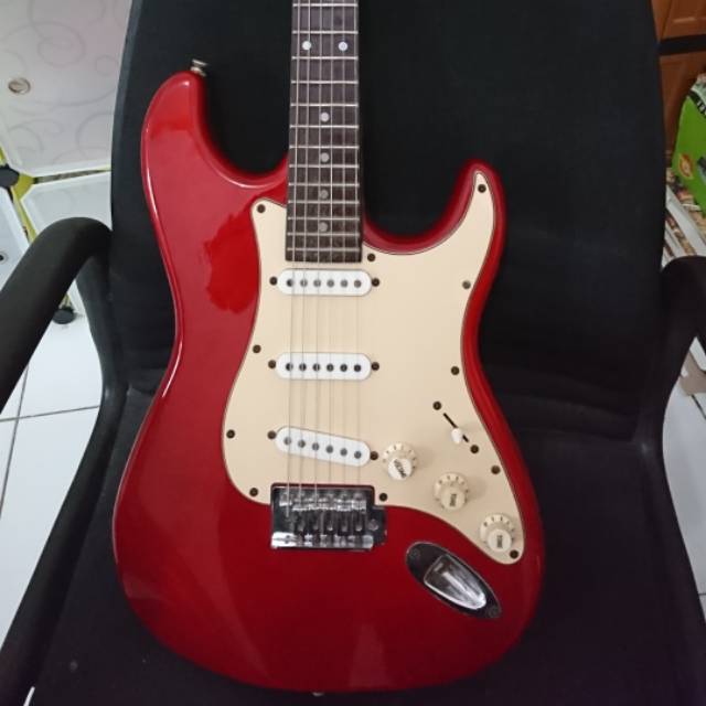 Guitar Elektrik Stratocaster SX standard Edition
