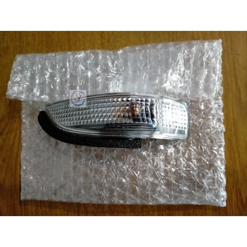 LAMPU SEIN SPION KANAN / KIRI CALYA, SIGRA, YARIS, CAMRY, ALTIS &amp; VIOS