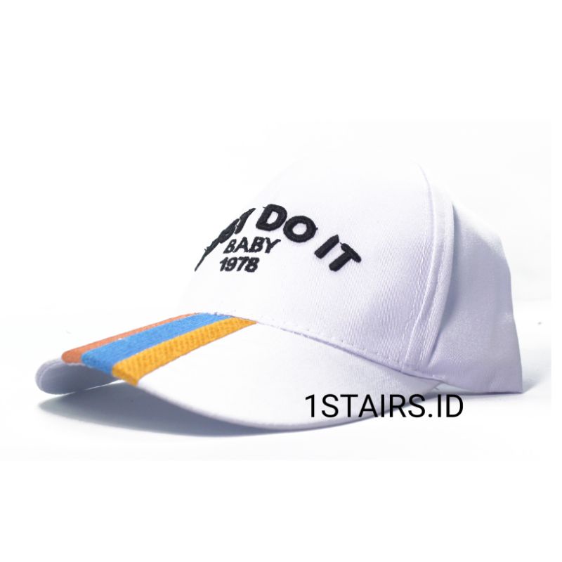 Topi Baaeball Fashion Anak Motif Bordir JUST DO IT RAINBOW/Topi Baseball Anak Unisex-Putih