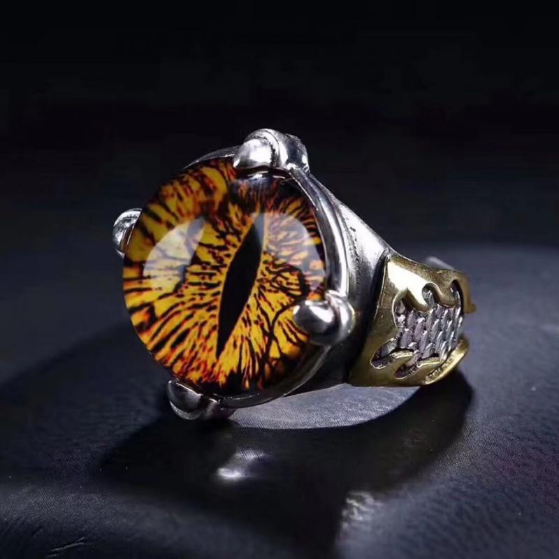 Cincin Model Terbuka Desain Mata Iblis Bahan Resin Warna Kuning Gaya Vintage Punk Gothic Untuk Pria