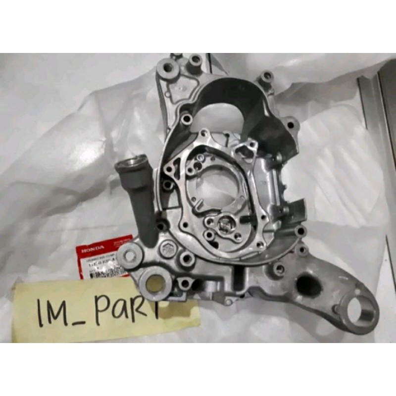 crankcase blok mesin tap oli Vario 125 150 LED 2015-2017