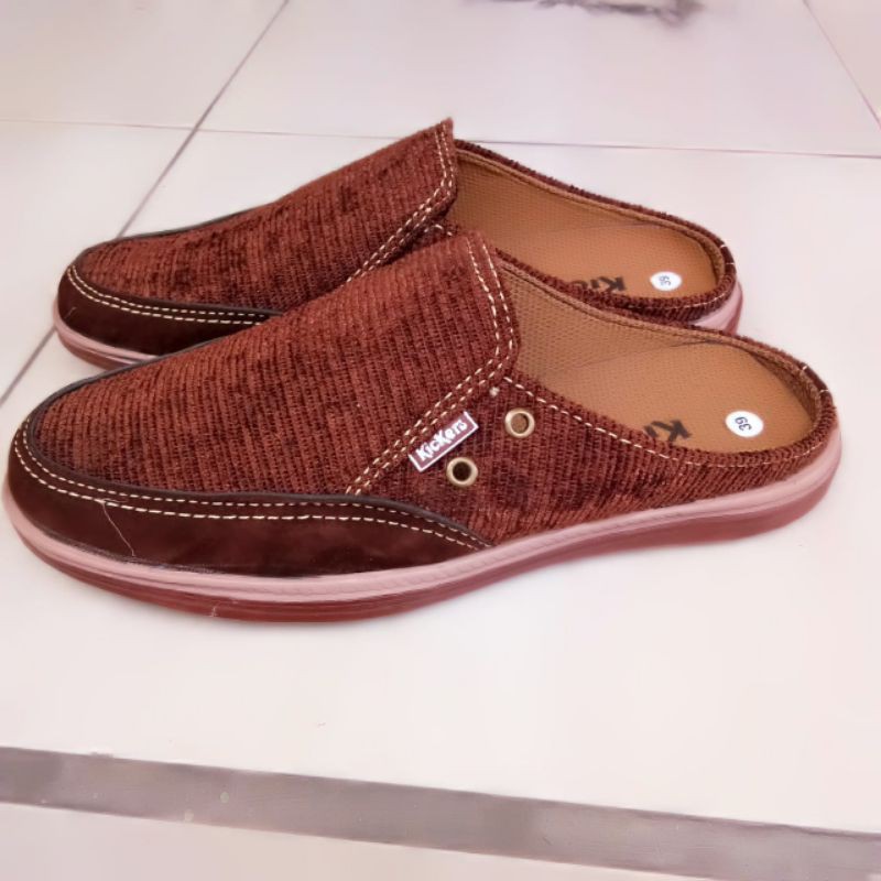 sepatu sandal selop Bagor coklat