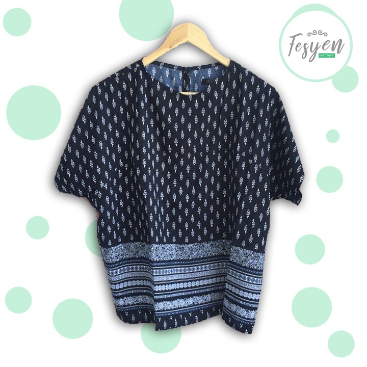 Outer Kaos Cewek Motif 1