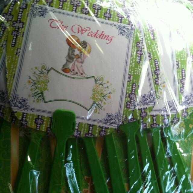 Souvenir kipas wedding
