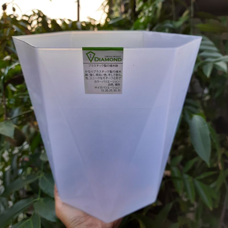 Pot Bunga Tabitha Diamond 35 Bening Transparan / Pot Tanaman