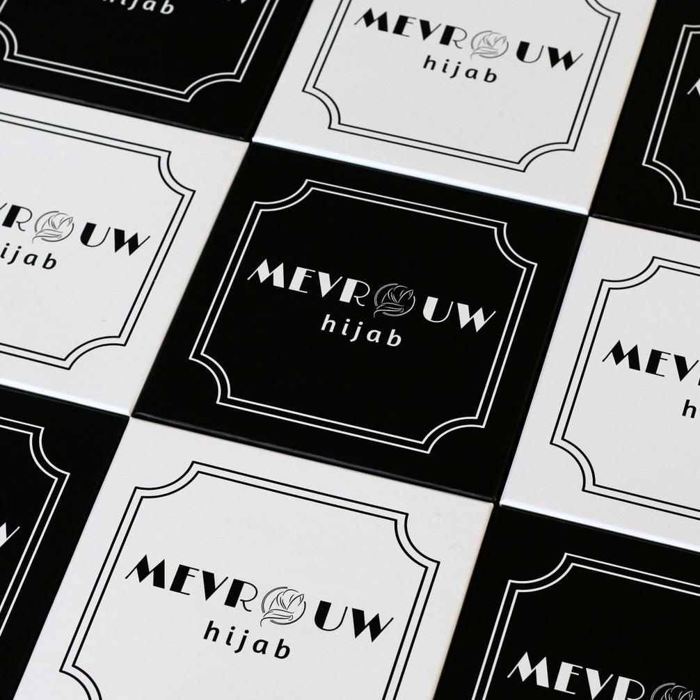 

Mevrouw Hijab Packaging | Kotak Hijab | Kotak Kado