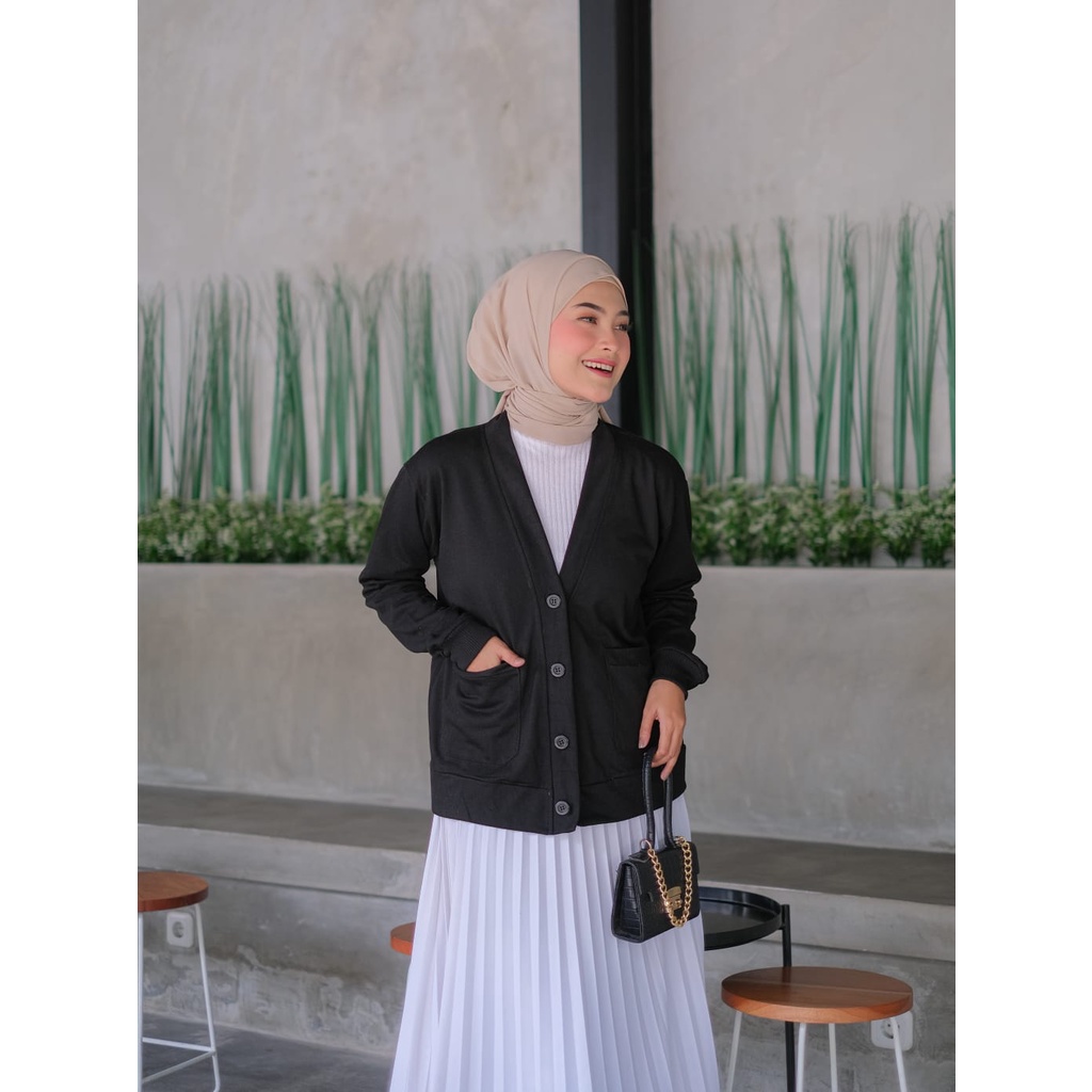 TokoMilkan - Cardigan PREMIUM MADEIRA CARDY | Basic Outer Cardigan Atasan Wanita