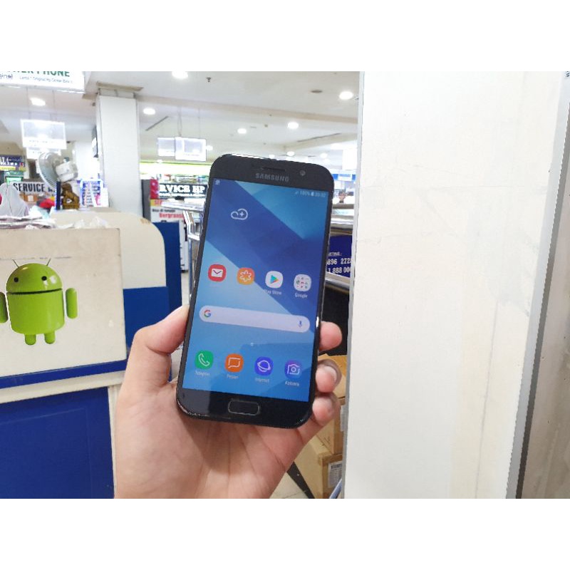 SAMSUNG A5 2017 RAM 3/32GB WITHBOX SEIN DUALSIM NO MINUS OK