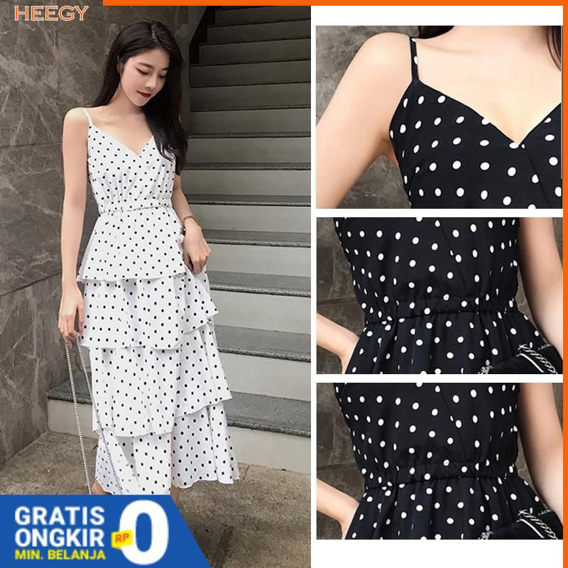 Casual Dress Maxi Lipit Kerah V-Neck dan Bahan Sifon Motif Polkadot Pantai Gaya Korea