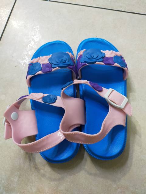 PROMO MURAH Sandal Anak Perempuan Warna Random