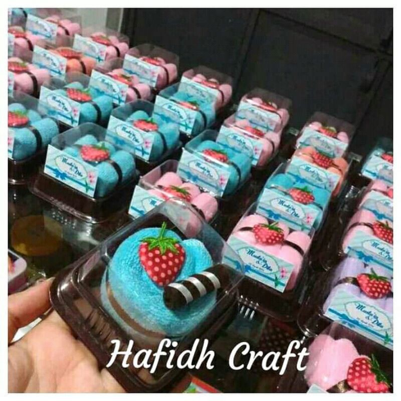 Hampers souvenir saputangan handuk