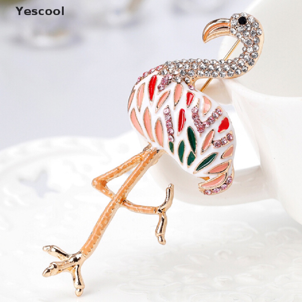 Yesbros Pin Enamel Bentuk Flamingo Aksen Berlian Imitasi Untuk Hadiah Pernikahan