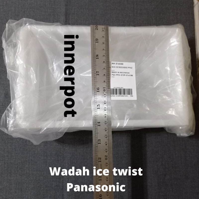 Wadah es batu/ice box ice twist  kulkas Panasonic original