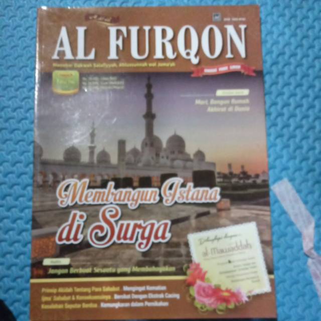 Majalah Al-Furqan Membangun Istana di Surga