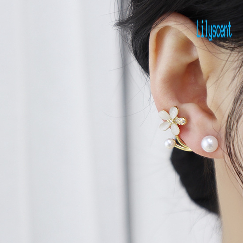 Ls 1 Pasang Anting Tusuk Wanita Desain Bunga Hias Mutiara + Berlian Imitasi Gaya Korea Untuk Pernikahan