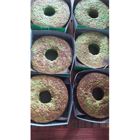 

Bolu Pandan