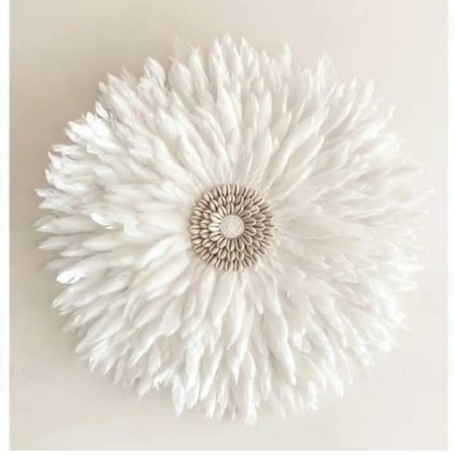 Jujuhat bulu angsa warna putih