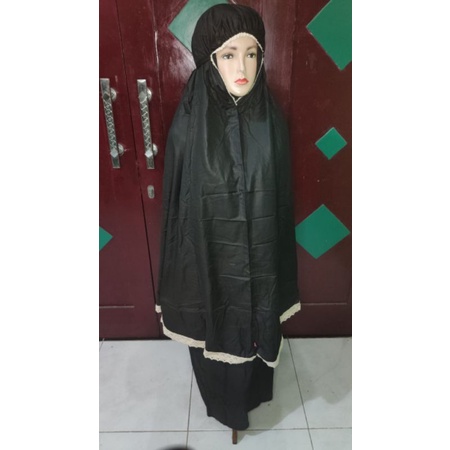 Mukena Katun Hitam
