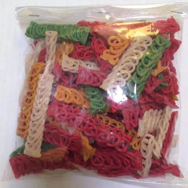 

Aneka kerupuk mentah 250 gr