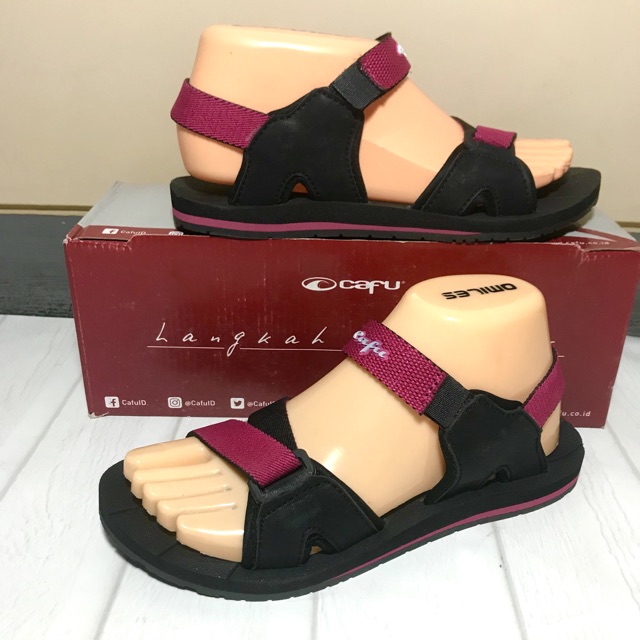 SANDAL CEWEK CAFU SAKURA