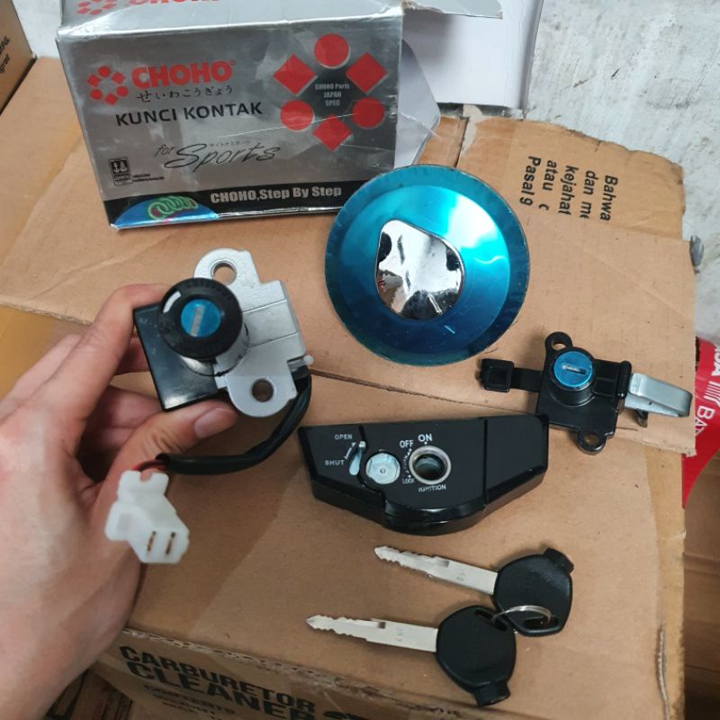 kunci kontak set megapro monoshok komplit plus jok tutup tangki CHOHO kontak mega pro 2011 mono