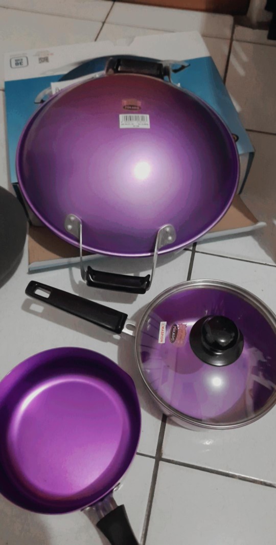 Maspion Panci New Primero Single Handle Tutup Kaca 16 Cm Ungu - Aluminium