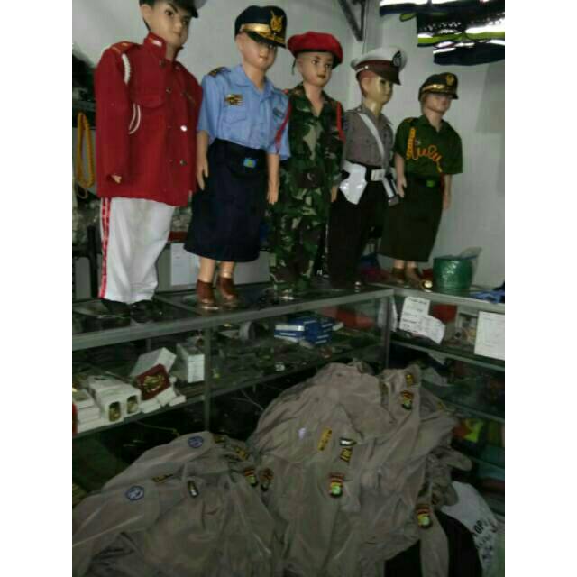 Baju polisi anak tk