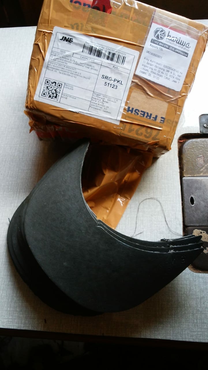 Pad Topi Melengkung Per 1  Pcs