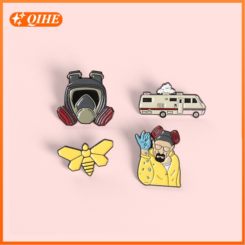 Hornets Gas Mask Sprinkle With Spray Medicine Enamel Pins Custom Cartoon Image Brooches Station Wagon Badges Gift