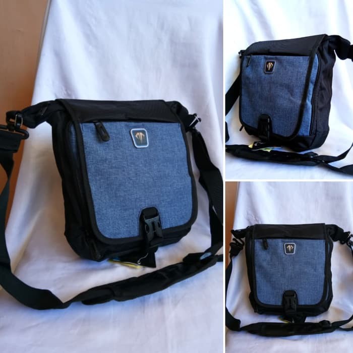 Tas selempang pria ukuran tablet 10 inch Tracker 20TR358 + rain cover - Hitam Biru