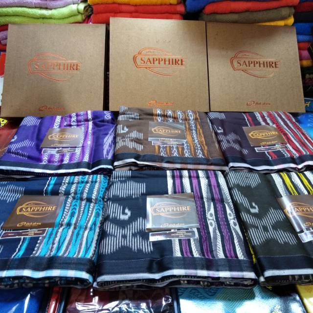 Sarung Sapphire Jacquard Ethnic