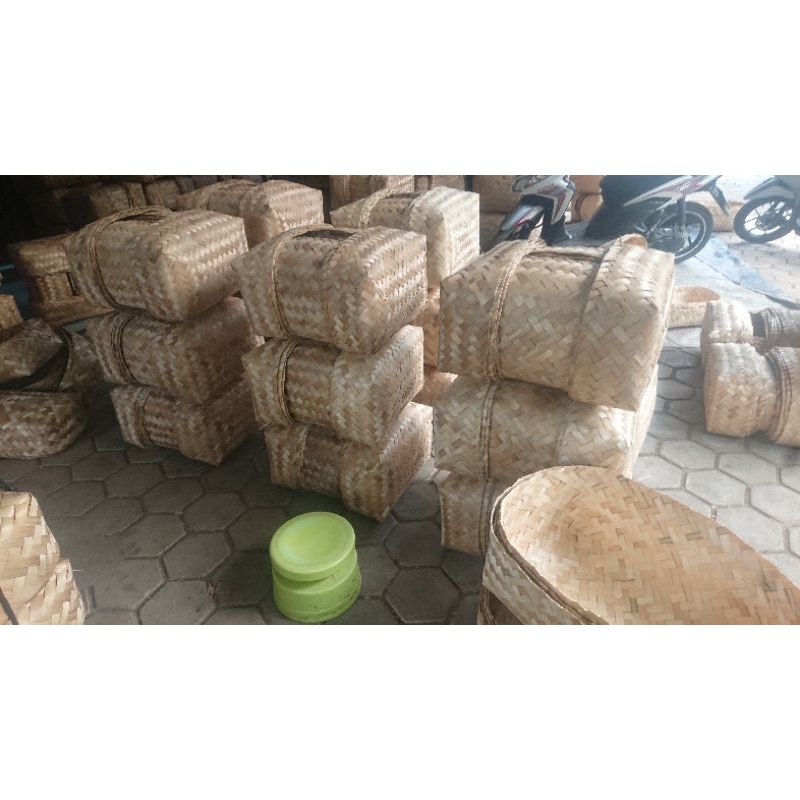 Besek Merpati / Besek Dara ukuran ±40x25cm Bisa untuk besek walet juga