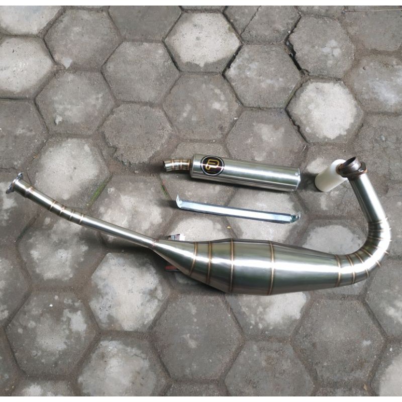 knalpot merek pekajaman PNP ninja RR bahan stenlis. bukn creampea bss abrt r9 dos jrm fantera pdk