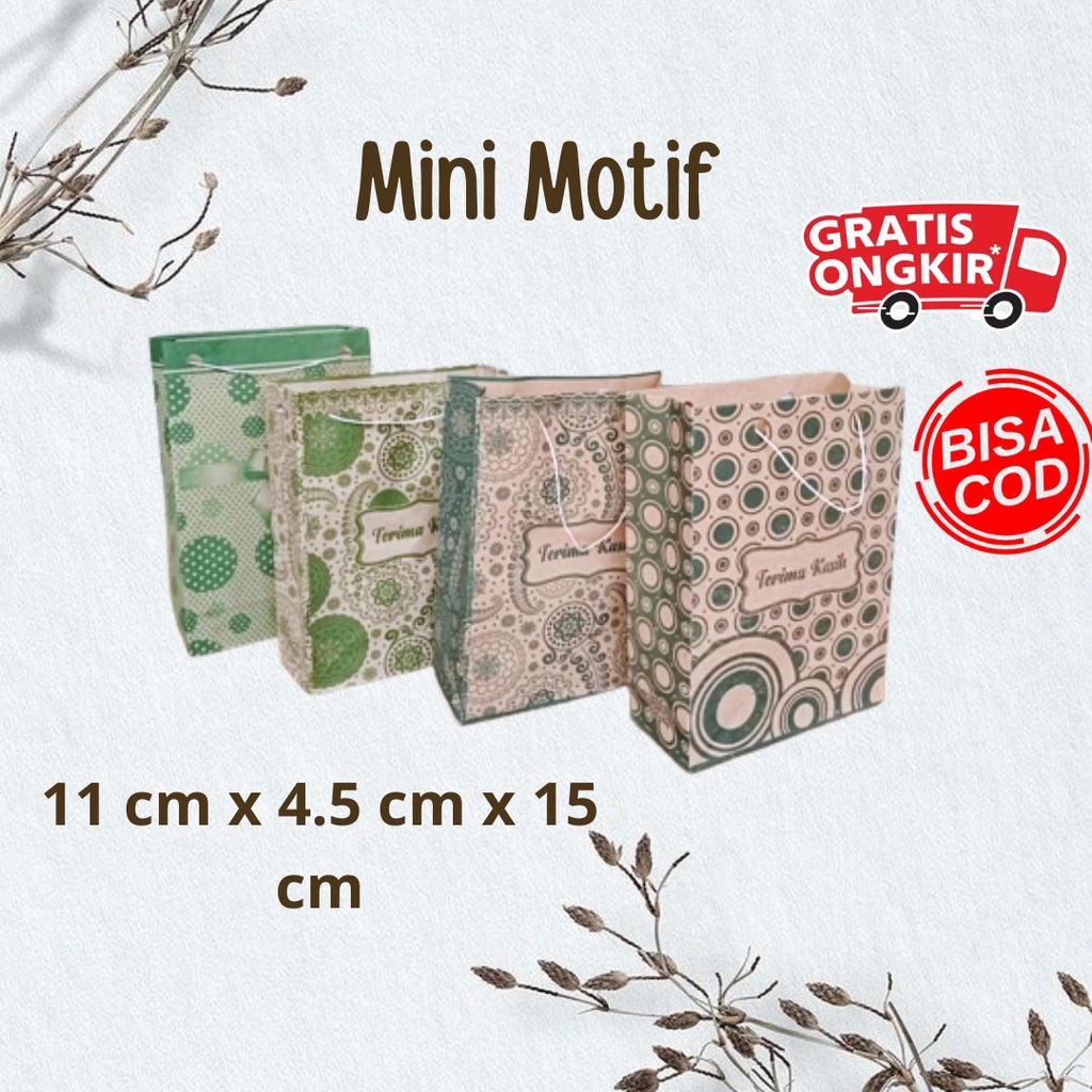 

Paper bag MINI MOTIF BATIK 11 x 4.5 x 15 / paperbag batik / tas kertas mini kado souvenir makanan kue ulang tahun murah