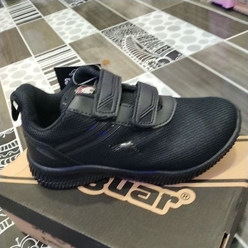 Sepatu Sekolah  Jaguar Anak SD Perekat