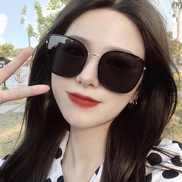 2021 new Korean fashion square big frame ins street metal sunglasses